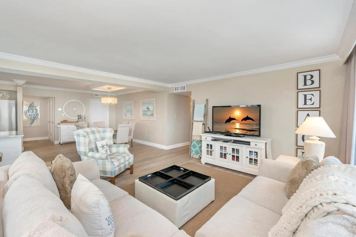 2071 Shoreline Towers Beachfront Condo Free Beach Setup Destin