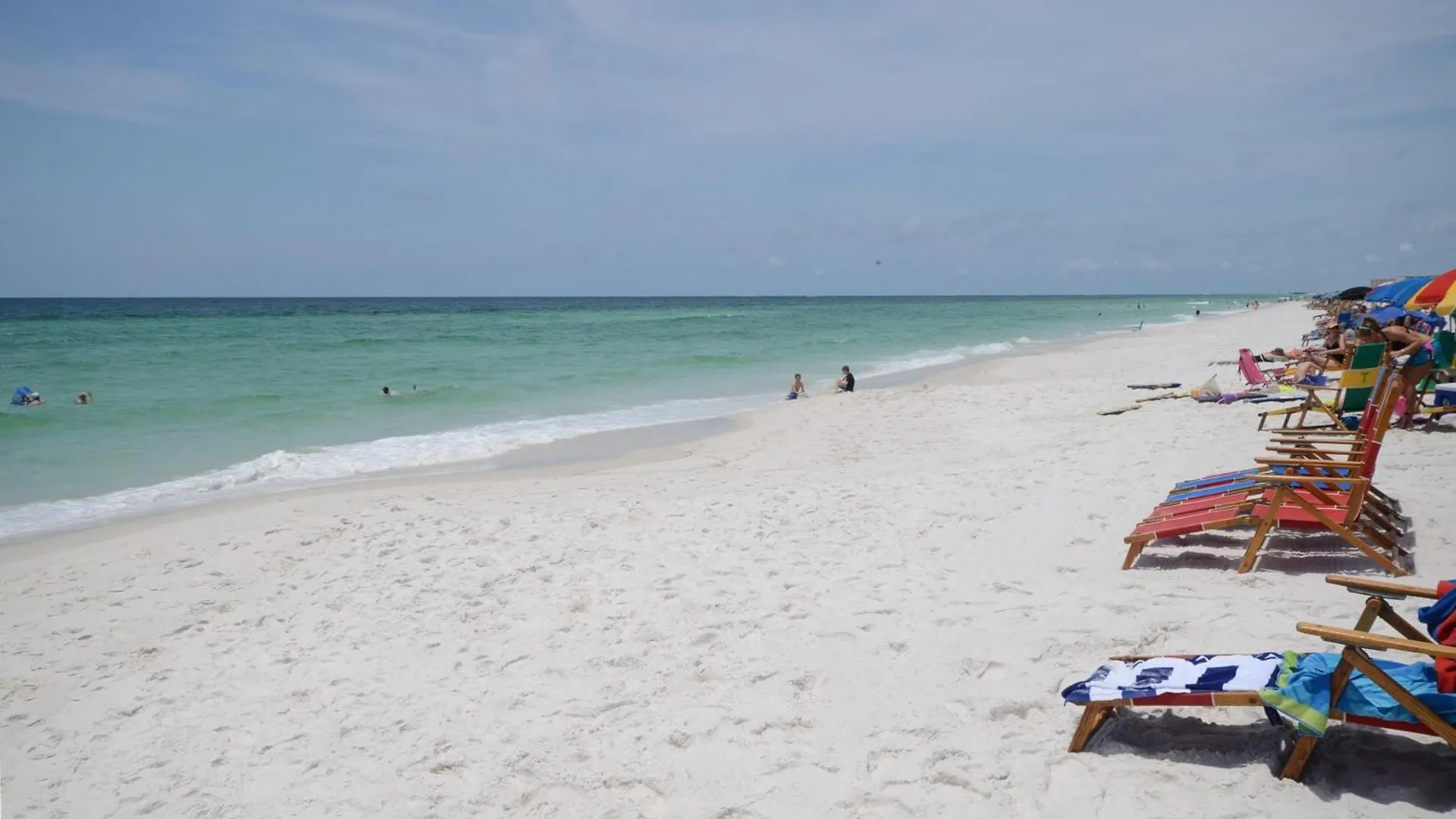 2071 Shoreline Towers Beachfront Condo Free Beach Setup Destin Holiday home